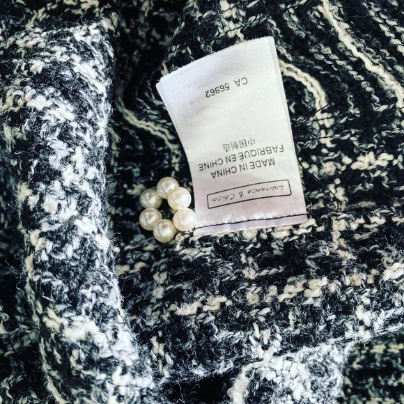 LAURENCE &CHICO suit jacket with tag - Picture 7 of 8